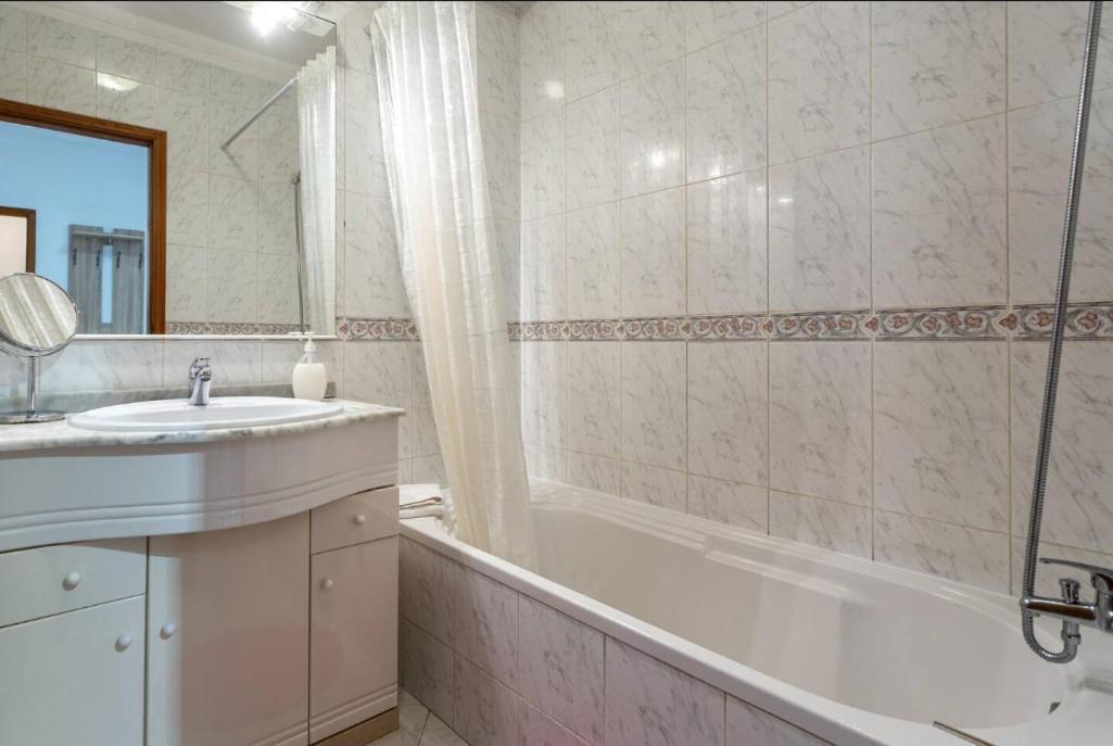 Blife Candya Private Rooms Faro Luaran gambar